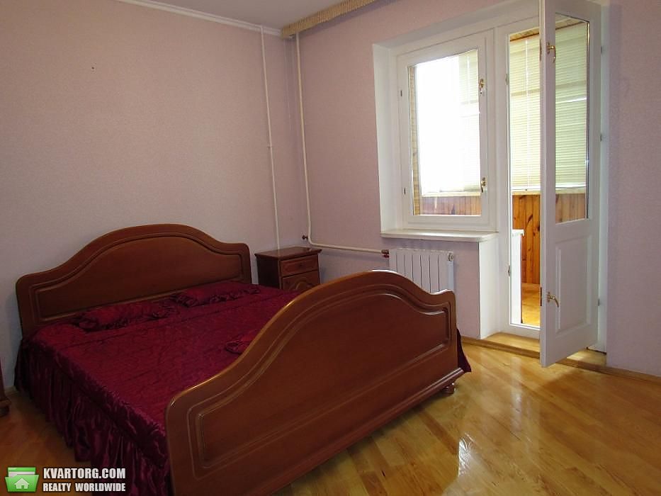 Sell 3-room apartment. Киев,  Руденко — photo 10