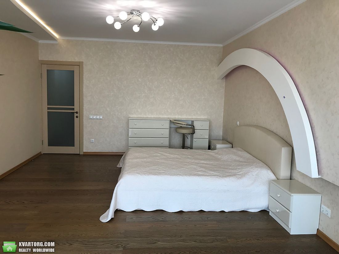 Rent out 3-room apartment. Киев, Ревуцького, 9 — photo 8
