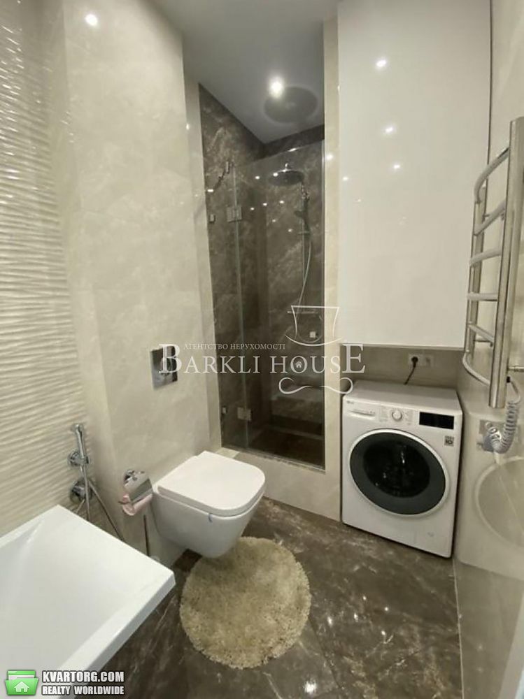 Rent out 2-room apartment. Киев,  Лабораторный пер — photo 5