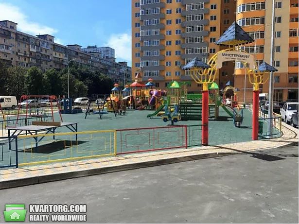 Rent out 2-room apartment. Киев,  Кондратюка — photo 10