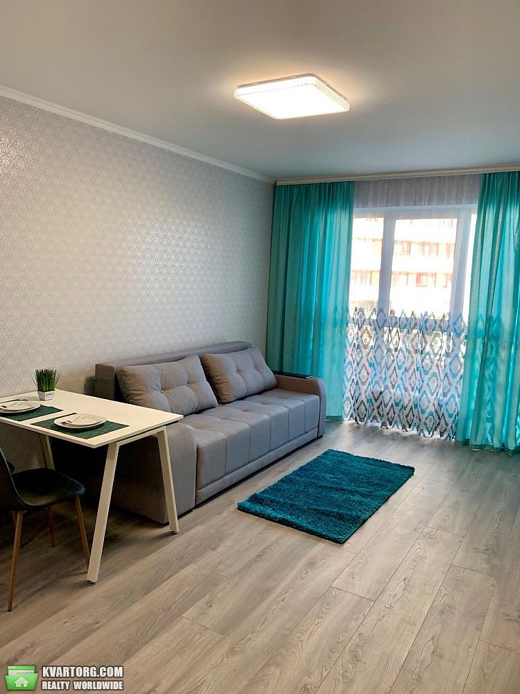 Rent out 2-room apartment. Киев,  Липковского — photo 4