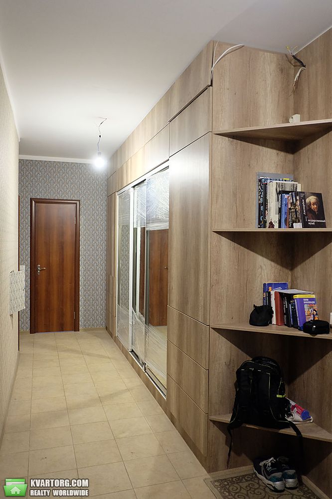 Rent out 2-room apartment. Киев,  Мишуги — photo 5