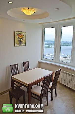 Rent out 3-room apartment. Киев,  Днепровская наб — photo 8