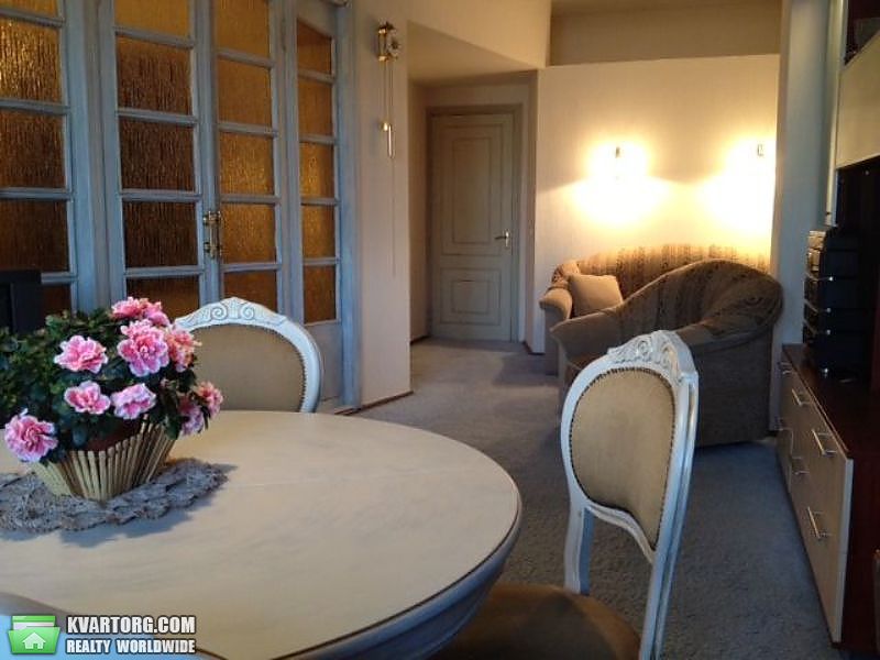 Rent out 2-room apartment. Киев,  Марьяненко — photo 1