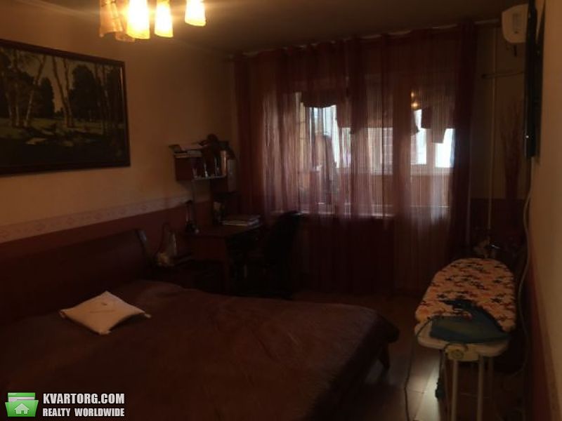 Sell 3-room apartment. Киев,  Маяковского — photo 3