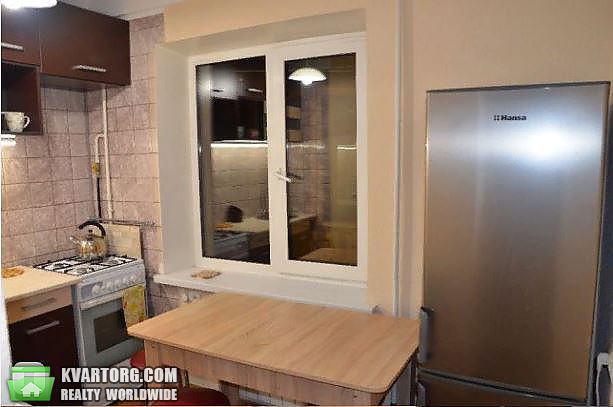 Rent out 2-room apartment. Киев,  Борщаговская — photo 3