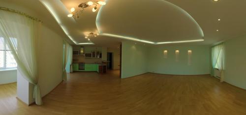 Sell 3-room apartment. Одесса, Армейская улица — photo 1