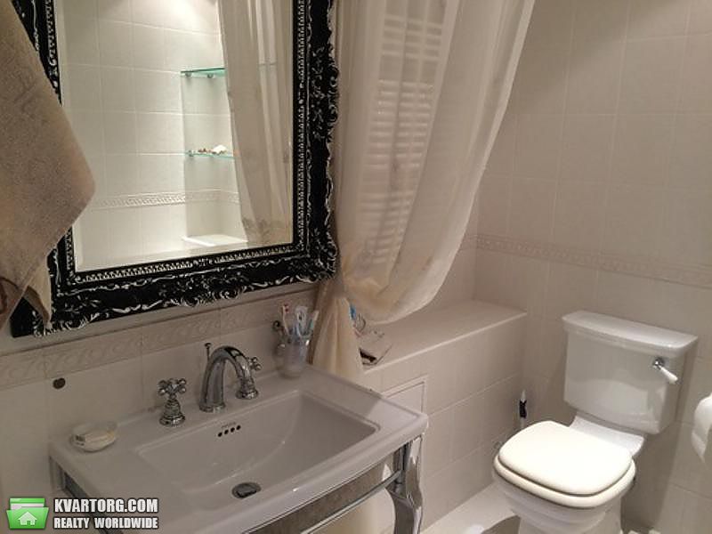 Rent out 4-room apartment. Киев,  Котельникова — photo 5