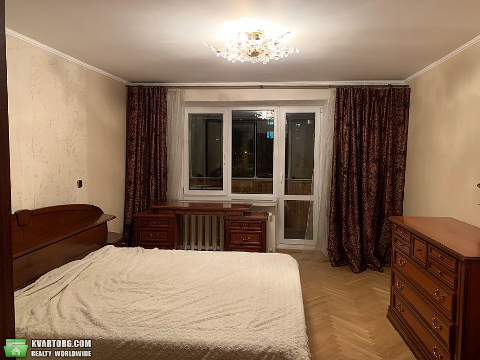Sell 3-room apartment. Киев,  Панельная — photo 4
