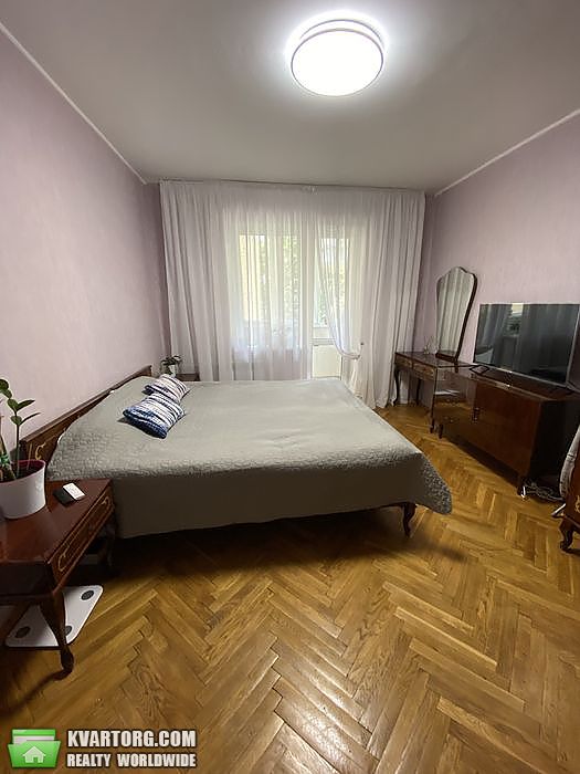 Sell 3-room apartment. Киев, пр. Свободы — photo 2