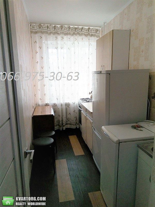 Rent out 1-room apartment. Киев,  Лабораторный пер — photo 5