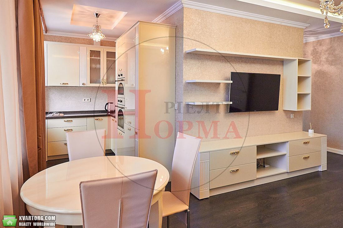 Rent out 2-room apartment. Киев,  Пирогова — photo 4
