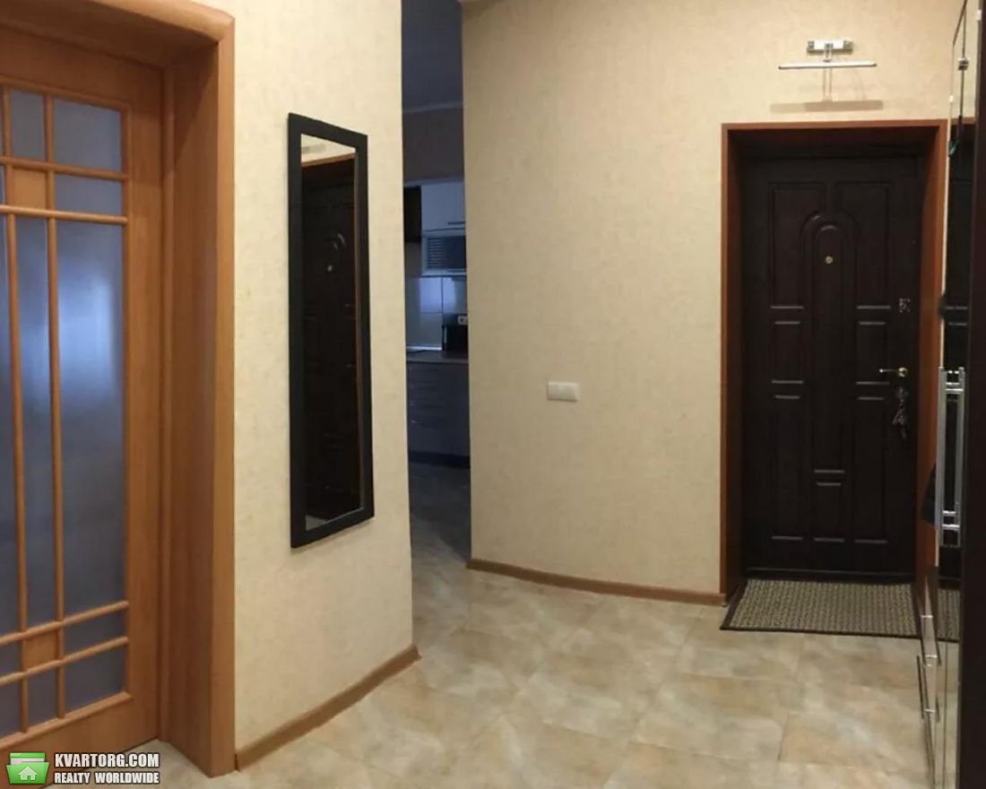 Rent out 1-room apartment. Киев,  Щорса — photo 6