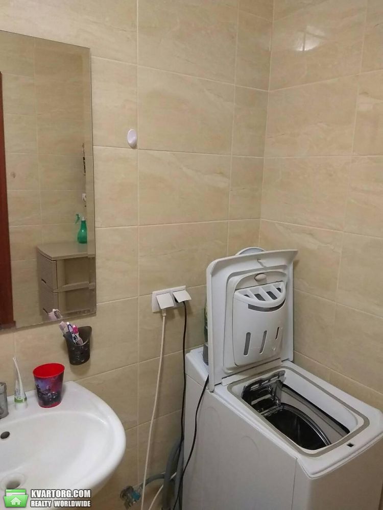 Rent out 2-room apartment. Киев,  Науки пр — photo 8