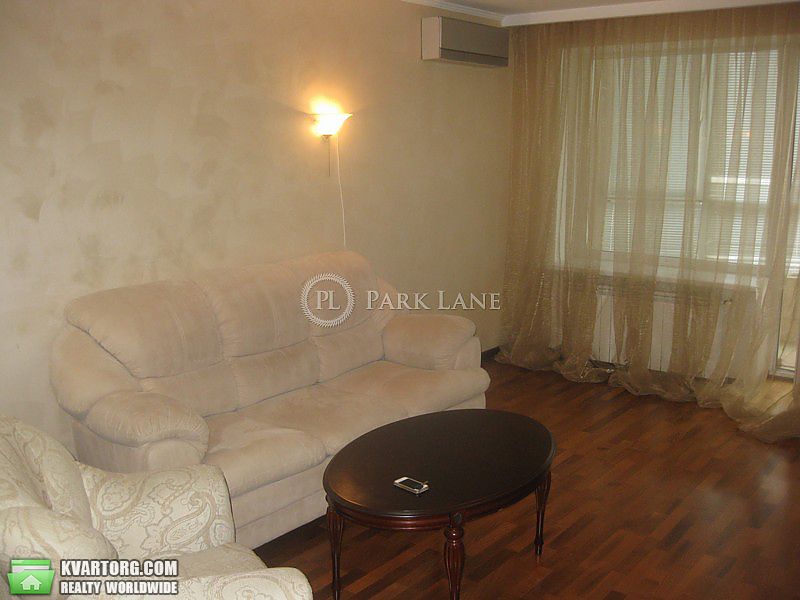 Rent out 2-room apartment. Киев,  Мирного Панаса — photo 2