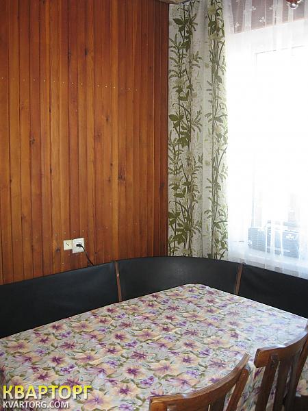 Rent out 2-room apartment. Киев,  Севастопольская — photo 2