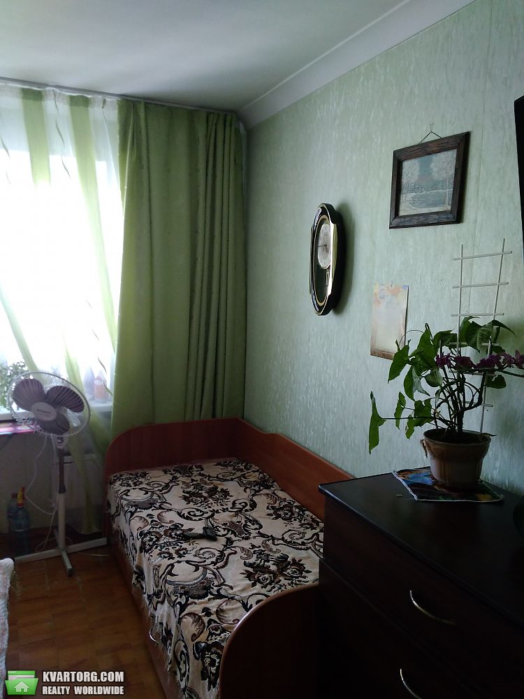 Sell 3-room apartment. Киев, Миропольская — photo 9