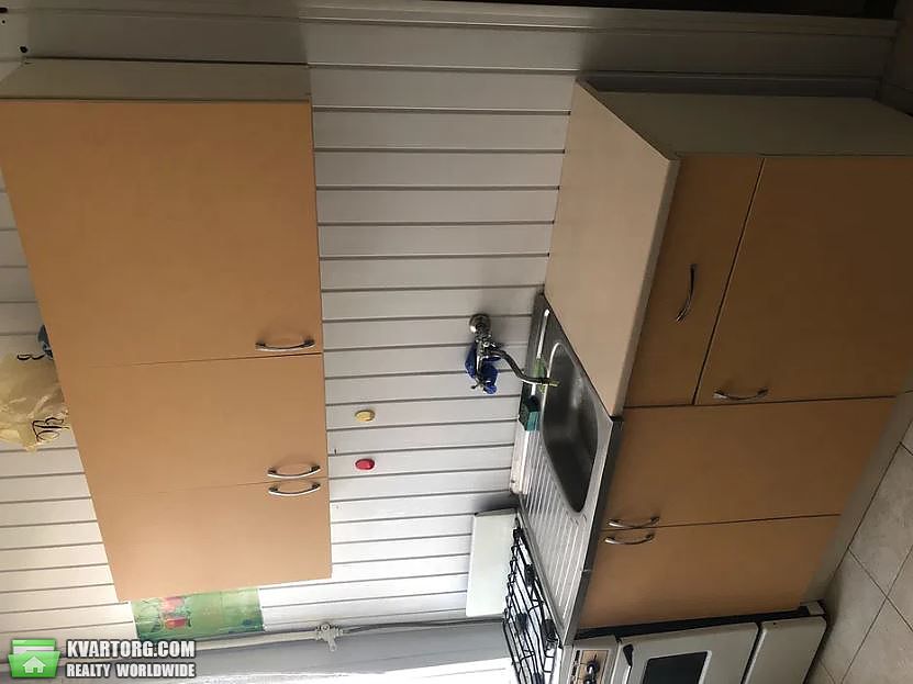 Rent out 1-room apartment. Львов, Круп‘ярська — photo 9