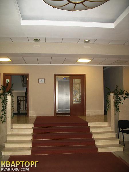 Rent out office. Киев,  Ямская — photo 2