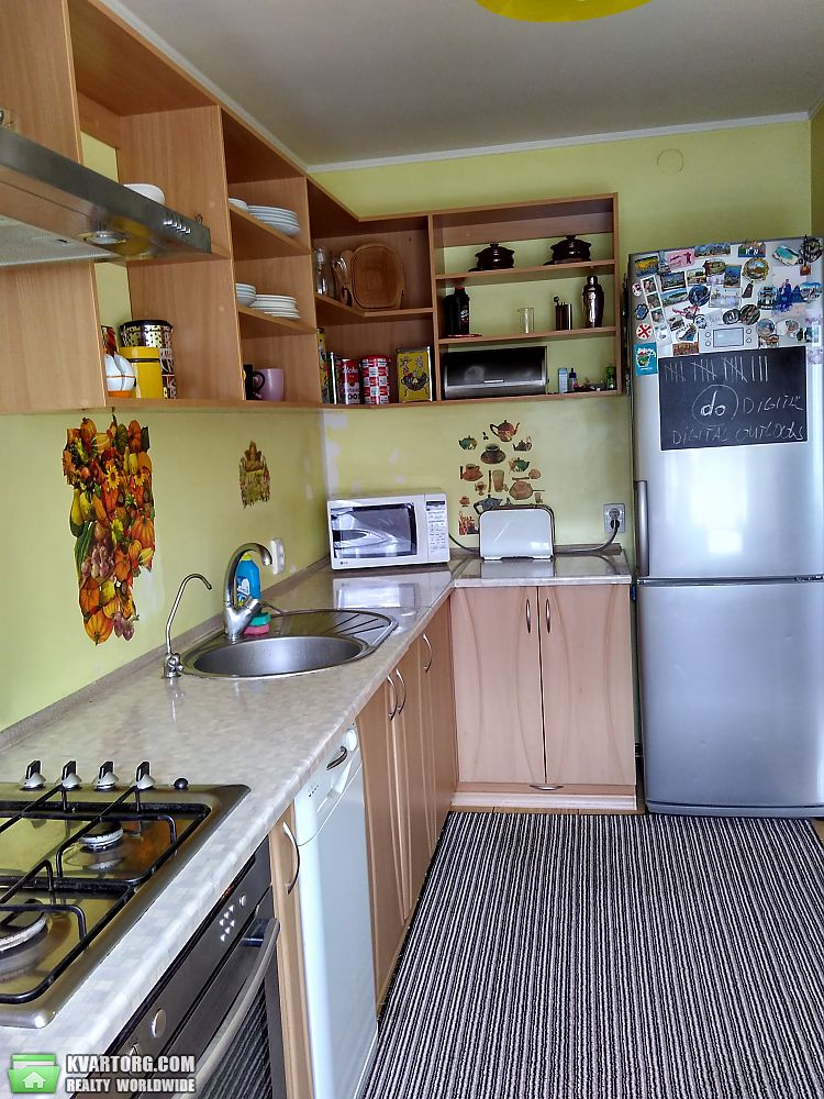 Sell 3-room apartment. Днепропетровск, Калиновая — photo 1