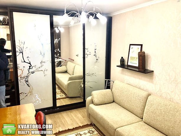 Sell 2-room apartment. Харьков, гвардейцев широнинцев — photo 4