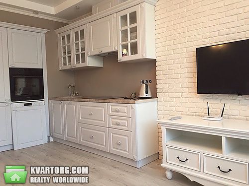 Rent out 2-room apartment. Киев,  Вышгородская — photo 8
