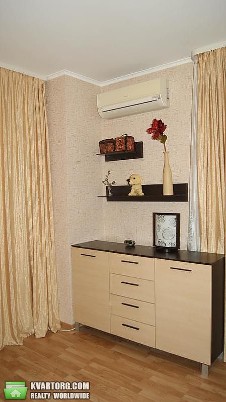 Sell 1-room apartment. Киев,  Макеевская — photo 1
