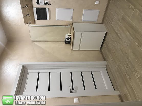 Rent out 1-room apartment. Киев, демеевская — photo 3