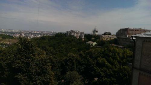 Sell 2-room apartment. Киев, Большая Житомирская — photo 1