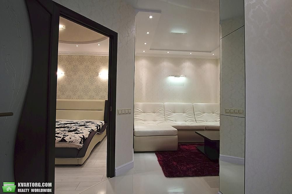 Sell 2-room apartment. Киев,  Пчелки — photo 4