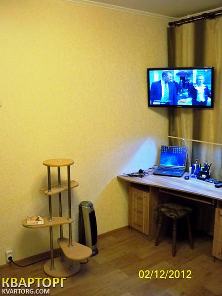 Sell 1-room apartment. Киев,  Татарская — photo 1