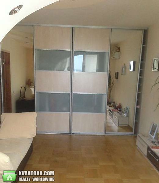 Rent out 2-room apartment. Киев, Бажана — photo 3
