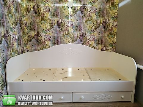 Rent out 3-room apartment. Киев, Маланюка — photo 5