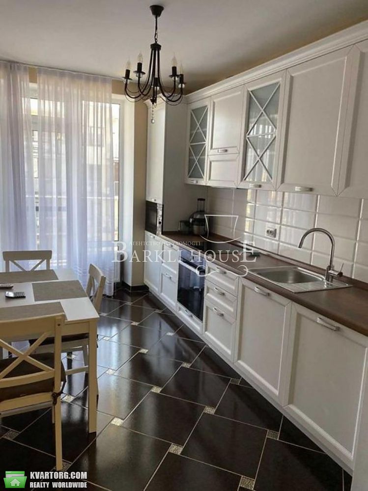 Rent out 2-room apartment. Киев, Данченко Сергея — photo 2