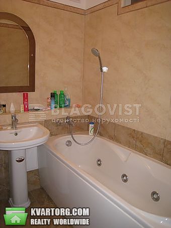 Rent out 3-room apartment. Киев, Предславинская — photo 8