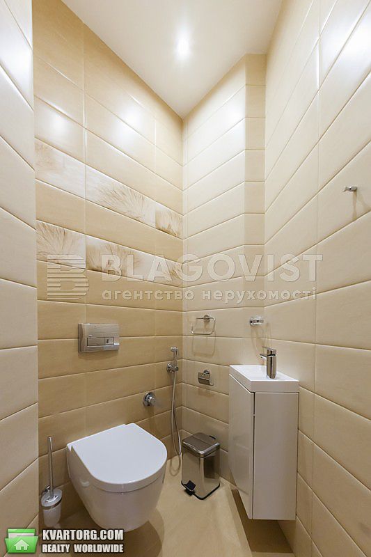 Rent out 2-room apartment. Киев,  Барбюса — photo 7
