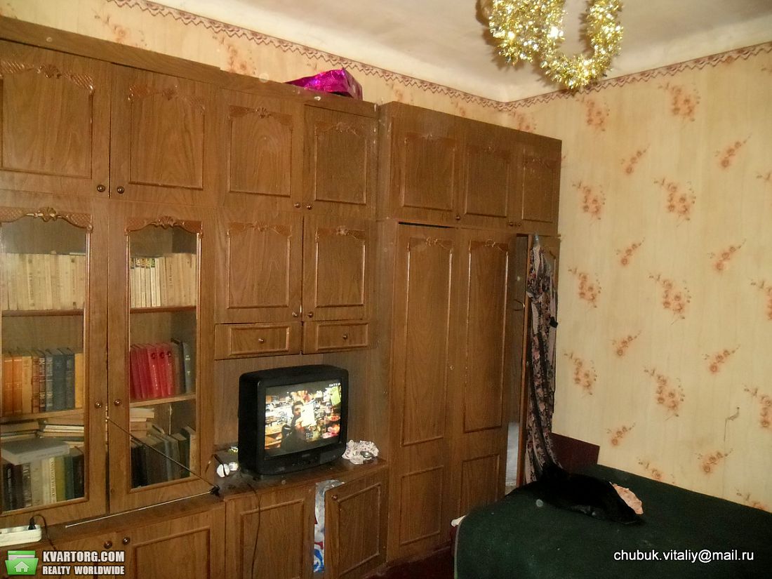 Sell 2-room apartment. Днепропетровск,  Петровского проспект — photo 3