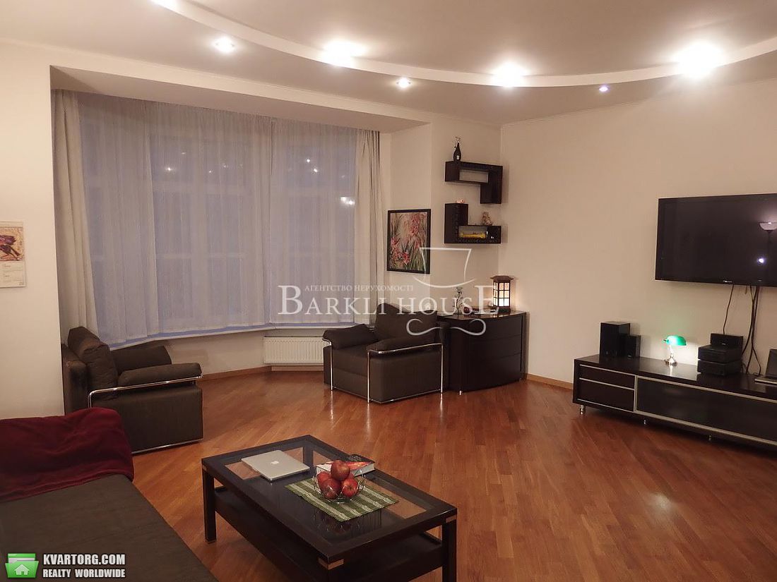 Rent out 2-room apartment. Киев,  Гончара — photo 1