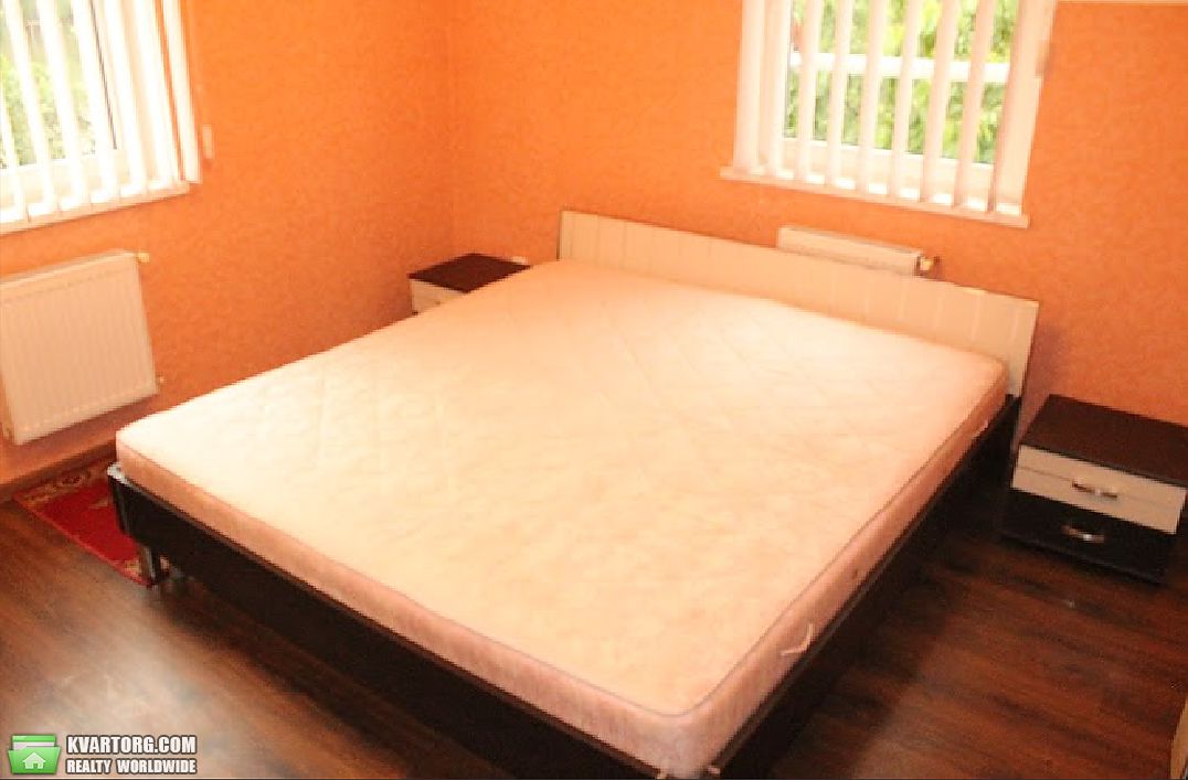 Rent out house. Киев,  Садовая — photo 9