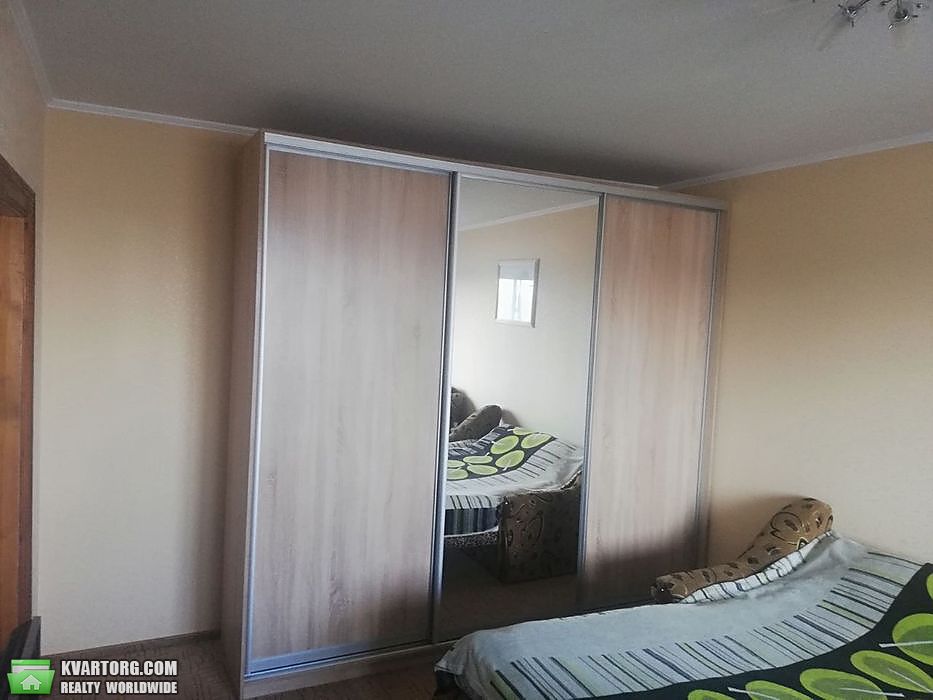 Sell 1-room apartment. Киев,  Ужвий — photo 4