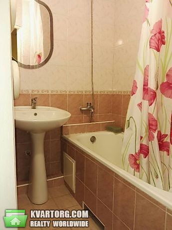 Rent out 1-room apartment. Киев, стуса — photo 8