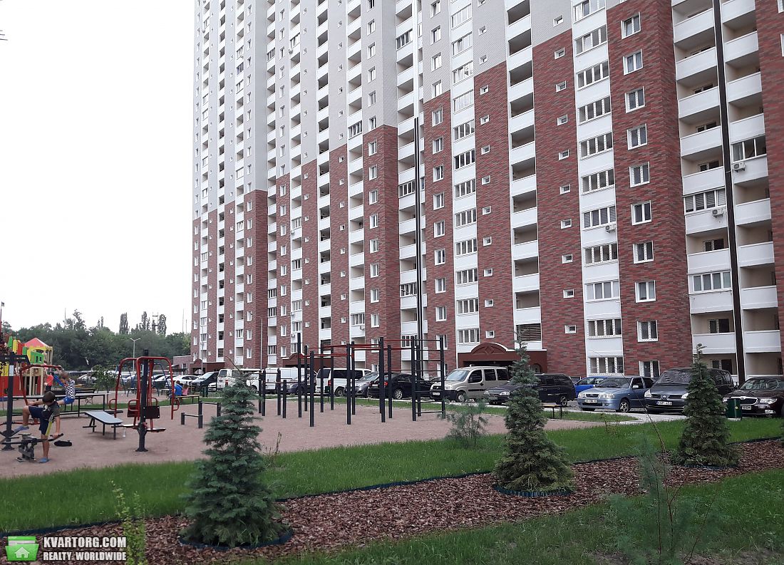 Rent out 2-room apartment. Киев, Балтийский переулок — photo 9