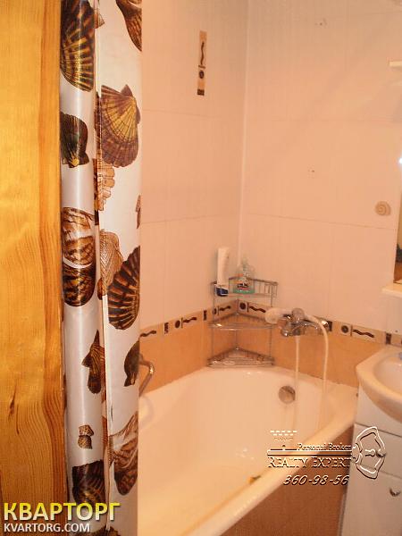 Sell 3-room apartment. Киев,  Дружбы Народов пл — photo 8