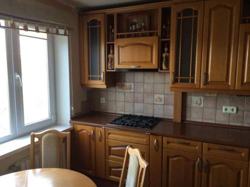 Sell 4-room apartment. Днепропетровск, Янтарная — photo 1