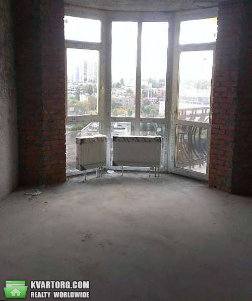 Sell 2-room apartment. Киев,  Крушельницкой — photo 2