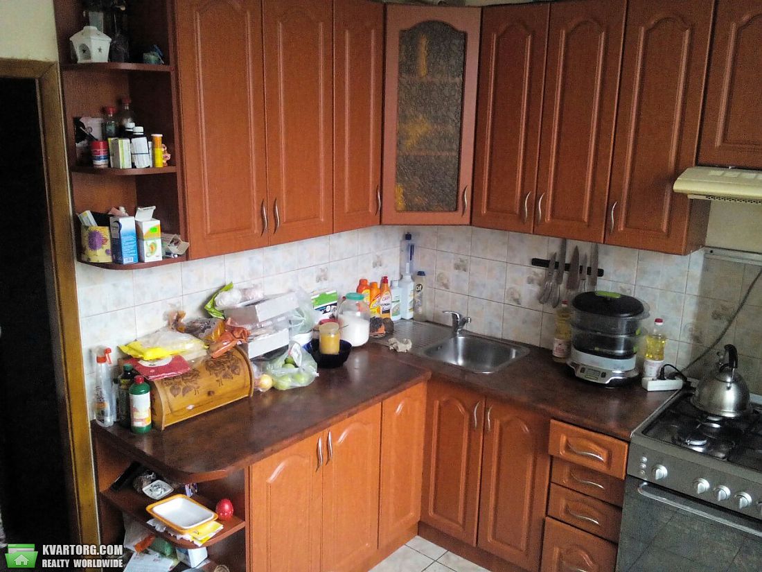 Sell 3-room apartment. Киев,  Багговутовская — photo 1