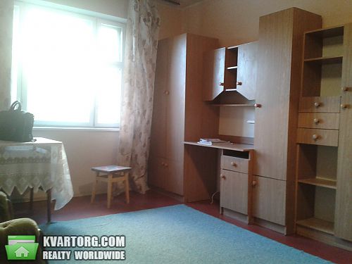 Rent out 1-room apartment. Киев, Ревуцкого — photo 2