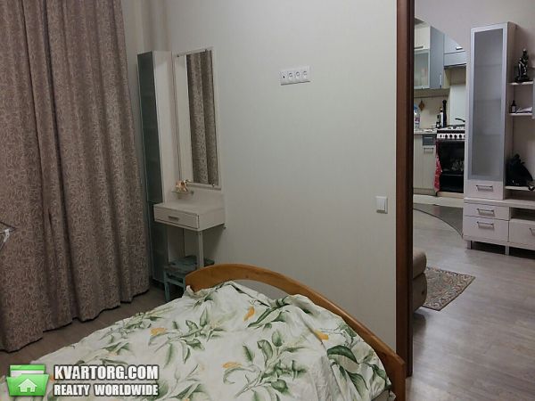 Rent out 2-room apartment. Днепропетровск, пр.Карла Маркса — photo 3