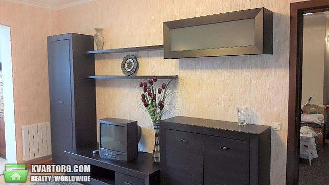 Rent out 3-room apartment. Киев, Декабристов — photo 10