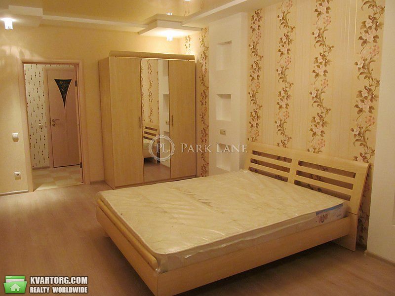 Rent out 3-room apartment. Киев,  Ирпенская — photo 5